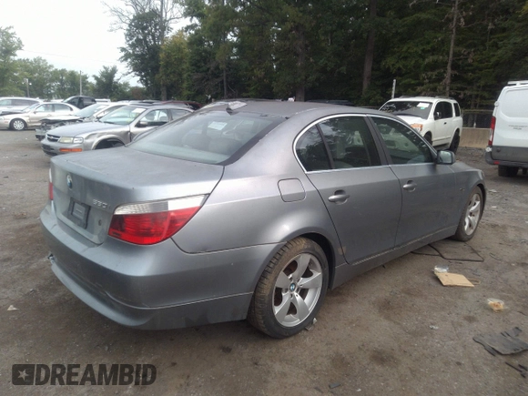 2007 BMW 5 Series 530i with VIN WBANE73577CM52878, listed as a IAAI auction lot 41357661 with 1 mi miles. Bid and sale history available at carsss.com. Image 4.