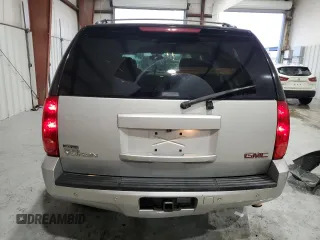 2010 GMC Yukon SLT with VIN 1GKUCCE07AR284702, listed as a Copart auction lot 71031564 with 113,708 mi miles and Salvage Title. Bid and sale history available at carsss.com. Image 6.