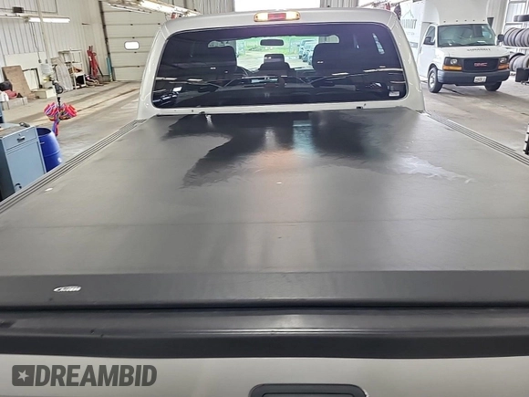 2016 Ford F-250 Lariat z VIN 1FT7W2BT3GEA23768, wystawiony jako IAAI lot #42404137 z przebiegiem 216 722 mil mil oraz . Historia ofert i sprzedaży dostępna na DreamBid. Obrazek 26.