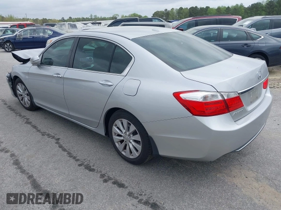2013 Honda Accord Sdn EX-L with VIN 1HGCR2F82DA216638, listed as a IAAI auction lot 41955781 with 147,974 mi miles. Bid and sale history available at carsss.com. Image 3.