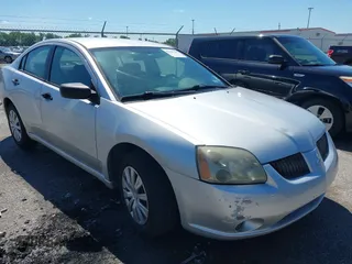 2006 Mitsubishi Galant DE z VIN 4A3AB26F56E029833, wystawiony jako IAAI lot #42145340 z przebiegiem 163 938 mil mil oraz . Historia ofert i sprzedaży dostępna na DreamBid. Obrazek 1.