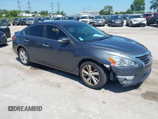 2013 Nissan Altima SV with VIN 1N4AL3AP5DC172950, listed as a IAAI auction lot 42574644 with 162,656 mi miles and . Bid and sale history available at DreamBid. Image 1.