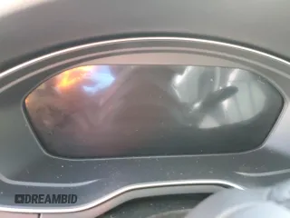 2023 Audi A4 S line Premium Plus z VIN WAUEAAF48PA055591, wystawiony jako Copart lot #48084975 z przebiegiem Nie podano mil oraz Szkoda całkowita • Salvage title. Historia ofert i sprzedaży dostępna na DreamBid. Obrazek 9.
