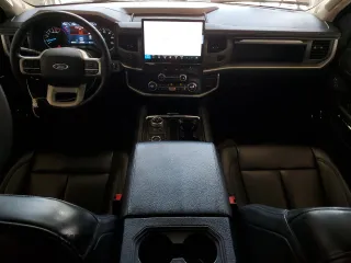 2022 Ford Expedition XLT с VIN 1FMJU1JTXNEA07101, выставлен на аукционе Copart как лот 56622645 с пробегом 53 971 миль миль и Списание • Salvage title. История ставок и продаж доступна на DreamBid. Изображение 8.