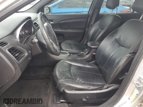 2012 Chrysler 200 Limited with VIN 1C3CCBCG5CN113303, listed as a Copart auction lot 50372515 with 152,397 mi miles and Salvage Title. Bid and sale history available at carsss.com. Image 7.