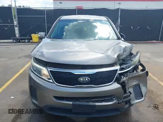 2015 Kia Sorento LX with VIN 5XYKT3A64FG611172, listed as a IAAI auction lot 42007348 with 120,426 mi miles. Bid and sale history available at carsss.com. Image 12.