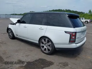 2015 Land Rover Range Rover HSE with VIN SALGS2VF0FA239075, listed as a IAAI auction lot 42278987 with 99,398 mi miles and . Bid and sale history available at DreamBid. Image 3.
