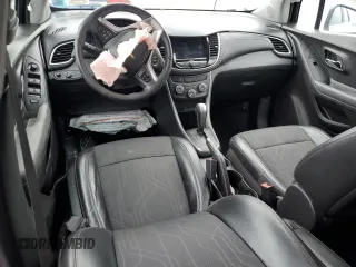 2019 Chevrolet Trax LT z VIN KL7CJPSB7KB927261, wystawiony jako Copart lot #52914305 z przebiegiem Nie podano mil oraz Szkoda całkowita • Salvage title. Historia ofert i sprzedaży dostępna na DreamBid. Obrazek 8.