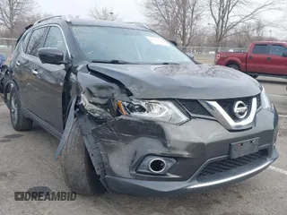 2016 Nissan Rogue SV with VIN 5N1AT2MV4GC877592, listed as a IAAI auction lot 41791451 with 84,385 mi miles. Bid and sale history available at carsss.com. Image 1.