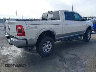 2022 Ram 2500 Laramie с VIN 3C6UR5FLXNG105323, выставлен на аукционе IAAI как лот 41359667 с пробегом 33 266 миль миль и . История ставок и продаж доступна на DreamBid. Изображение 4.