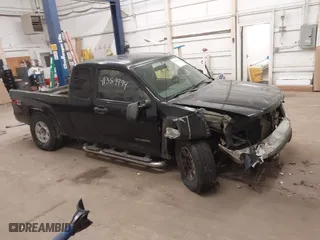 2005 Chevrolet Colorado LS Z71 with VIN 1GCDT196258150397, listed as a IAAI auction lot 41389994 with 325,613 mi miles. Bid and sale history available at carsss.com. Image 13.