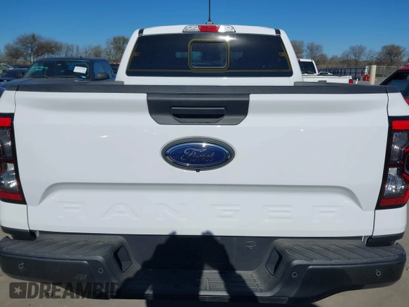 2024 Ford Ranger XLT with VIN 1FTER4GH4RLE18796, listed as a IAAI auction lot 41202877 with 7,632 mi miles. Bid and sale history available at carsss.com. Image 17.
