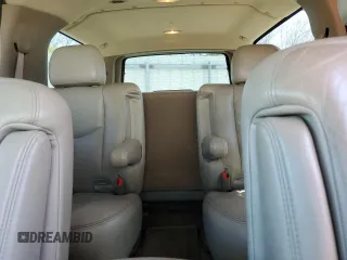 2003 Chevrolet Suburban LT with VIN 3GNGK26U33G194528, listed as a Copart auction lot 53511935 with 202,873 mi miles and Clean Title. Bid and sale history available at carsss.com. Image 10.