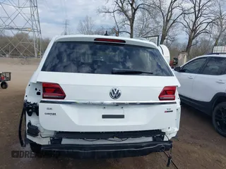 2019 Volkswagen Atlas SE с VIN 1V2LR2CA3KC543118, выставлен на аукционе IAAI как лот 41887298 с пробегом 103 261 миль миль и . История ставок и продаж доступна на DreamBid. Изображение 17.