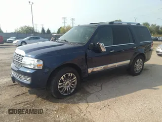2009 Lincoln Navigator with VIN 5LMFU28519EJ00014, listed as a IAAI auction lot 34175725 with 123,855 mi miles and . Bid and sale history available at DreamBid. Image 2.