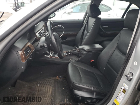 2008 BMW 3 Series 328xi with VIN WBAVC73558KX91250, listed as a Copart auction lot 46519575 with 178,305 mi miles and Salvage Title. Bid and sale history available at carsss.com. Image 7.