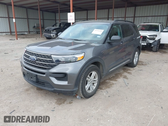 2022 Ford Explorer XLT z VIN 1FMSK7DH2NGC35828, wystawiony jako IAAI lot #41934116 z przebiegiem 46 332 mil mil oraz . Historia ofert i sprzedaży dostępna na DreamBid. Obrazek 2.