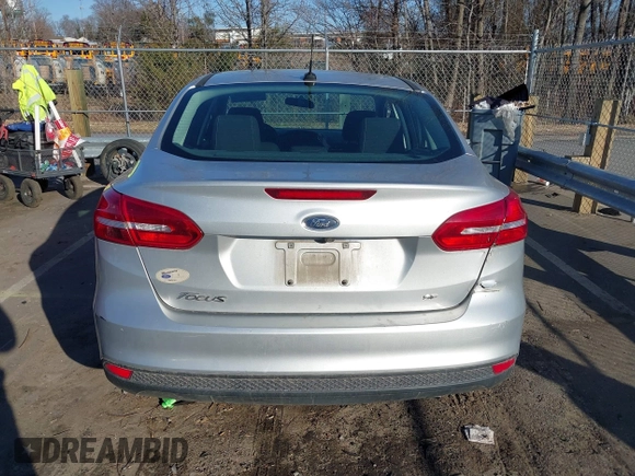 2018 Ford Focus SE with VIN 1FADP3F28JL239860, listed as a IAAI auction lot 41497350 with 84,666 mi miles. Bid and sale history available at carsss.com. Image 16.
