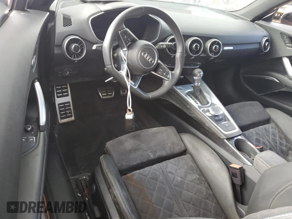 2018 Audi TT z VIN TRUC5AFV0J1005322, wystawiony jako Copart lot #73911244 z przebiegiem 21 006 mil mil oraz Nie do naprawy • Non repairable. Historia ofert i sprzedaży dostępna na DreamBid. Obrazek 8.