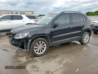 2017 Volkswagen Tiguan S with VIN WVGAV7AX4HK045724, listed as a Copart auction lot 60621715 with 64,004 mi miles and Salvage title. Bid and sale history available at DreamBid. Image 1.