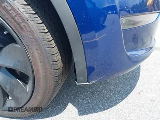 2024 Tesla Model Y с VIN 7SAYGDED5RF015208, выставлен на аукционе IAAI как лот 42723983 с пробегом 10 223 миль миль и . История ставок и продаж доступна на DreamBid. Изображение 6.