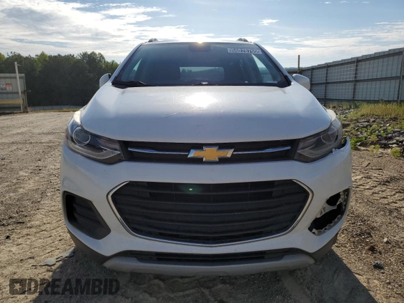 2020 Chevrolet Trax LT z VIN KL7CJLSB5LB321922, wystawiony jako Copart lot #56070755 z przebiegiem 69 181 mil mil oraz Czysty tytuł • Clean title. Historia ofert i sprzedaży dostępna na DreamBid. Obrazek 5.