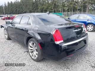 2018 Chrysler 300 Touring with VIN 2C3CCAAG0JH211402, listed as a IAAI auction lot 42081869 with 45,235 mi miles. Bid and sale history available at carsss.com. Image 3.