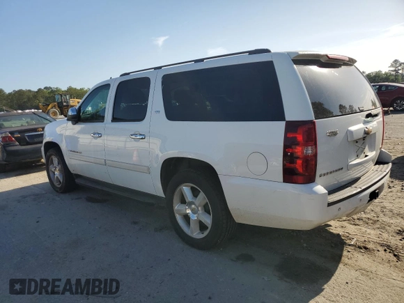 2008 Chevrolet Suburban LT w/2LT with VIN 3GNFC16038G200111, listed as a Copart auction lot 54921175 with 490,511 mi miles and Clean Title. Bid and sale history available at carsss.com. Image 2.
