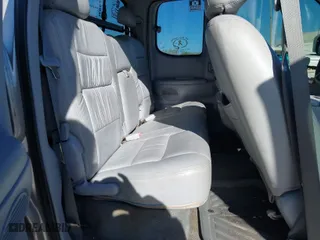 2002 Toyota Tundra SR5 with VIN 5TBRT34172S278633, listed as a IAAI auction lot 41736534 with 159,053 mi miles. Bid and sale history available at carsss.com. Image 8.