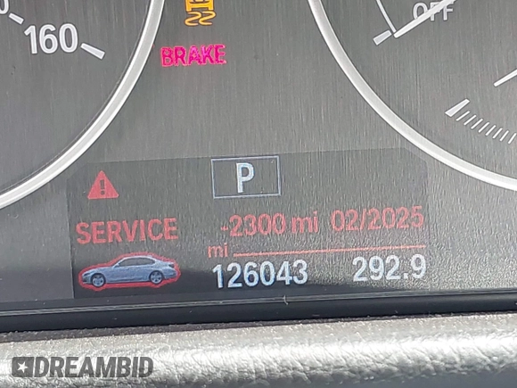2015 BMW 3 Series 328i с VIN WBA3A5C5XFF608299, выставлен на аукционе IAAI как лот 40904806 с пробегом 126 043 миль миль и . История ставок и продаж доступна на DreamBid. Изображение 15.