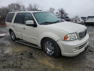 2006 Lincoln Navigator Luxury with VIN 5LMFU28526LJ16522, listed as a Copart auction lot 44016095 with 67,221 mi miles and Salvage Title. Bid and sale history available at carsss.com. Image 4.