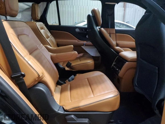2020 Lincoln Aviator Black Label with VIN 5LM5J9XC6LGL01352, listed as a Copart auction lot 84290214 with 71,182 mi miles and Salvage title. Bid and sale history available at DreamBid. Image 12.