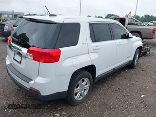 2015 GMC Terrain SLE z VIN 2GKALMEK7F6222875, wystawiony jako IAAI lot #42529555 z przebiegiem 191 634 mil mil oraz . Historia ofert i sprzedaży dostępna na DreamBid. Obrazek 4.