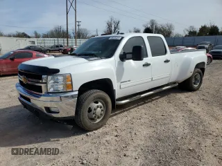 2013 Chevrolet Silverado 3500HD LT with VIN 1GC4K0C8XDF132943, listed as a Copart auction lot 49234385 with 224,654 mi miles and Salvage Title. Bid and sale history available at carsss.com. Image 1.