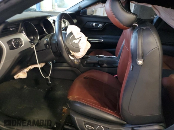 2016 Ford Mustang EcoBoost z VIN 1FA6P8TH1G5222250, wystawiony jako Copart lot #45809635 z przebiegiem 163 695 mil mil oraz Szkoda całkowita • Salvage title. Historia ofert i sprzedaży dostępna na DreamBid. Obrazek 7.