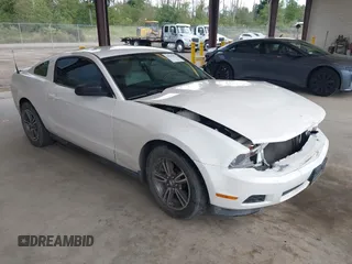 2011 Ford Mustang V6 с VIN 1ZVBP8AMXB5109458, выставлен на аукционе IAAI как лот 42565392 с пробегом 154 710 миль миль и . История ставок и продаж доступна на DreamBid. Изображение 1.