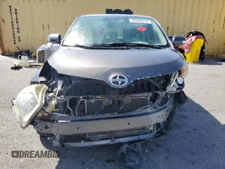 2012 Scion xD z VIN JTKKU4B47C1028244, wystawiony jako Copart lot #54232205 z przebiegiem 99 999 mil mil oraz Tytuł czysty. Historia ofert i sprzedaży dostępna na DreamBid. Obrazek 5.