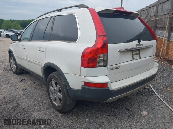 2007 Volvo XC90 I6 with VIN YV4CZ982X71351769, listed as a IAAI auction lot 42177331 with 272,008 mi miles and . Bid and sale history available at DreamBid. Image 3.