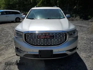 2018 GMC Acadia Denali z VIN 1GKKNXLS1JZ182650, wystawiony jako Copart lot #57838865 z przebiegiem 114 317 mil mil oraz Szkoda całkowita • Salvage title. Historia ofert i sprzedaży dostępna na DreamBid. Obrazek 5.