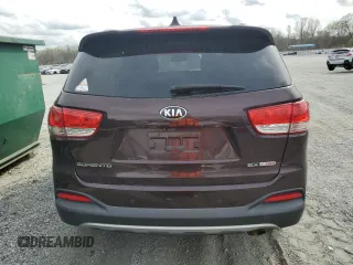 2016 Kia Sorento EX with VIN 5XYPH4A15GG028452, listed as a Copart auction lot 50530395 with 163,100 mi miles and Clean Title. Bid and sale history available at carsss.com. Image 6.