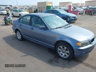 2002 BMW 3 Series 325xi z VIN WBAEU33402PF57625, wystawiony jako IAAI lot #41545377 z przebiegiem 153 646 mil mil oraz . Historia ofert i sprzedaży dostępna na DreamBid. Obrazek 1.