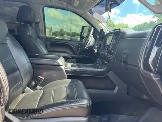 2014 GMC Sierra 1500 with VIN 3GTU2WEJ5EG424700, listed as a Copart auction lot 56500395 with 151,349 mi miles and Clean Title. Bid and sale history available at DreamBid. Image 5.