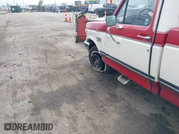 1989 Ford F-150 with VIN 1FTEF14NXKKA50427, listed as a IAAI auction lot 42449724 with 98,001 mi miles and . Bid and sale history available at DreamBid. Image 6.