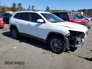 2019 Jeep Cherokee Latitude Plus with VIN 1C4PJMLB7KD469176, listed as a Copart auction lot 47461665 with 24,799 mi miles and Salvage Title. Bid and sale history available at carsss.com. Image 4.