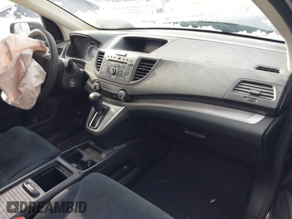 2014 Honda CR-V LX with VIN 2HKRM4H31EH685251, listed as a IAAI auction lot 41353619 with 125,793 mi miles and . Bid and sale history available at carsss.com. Image 5.