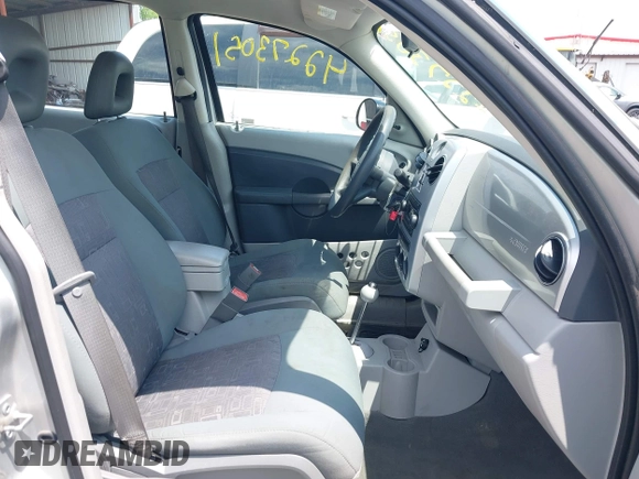 2008 Chrysler PT Cruiser с VIN 3A8FY48B68T104628, выставлен на аукционе IAAI как лот 42273051 с пробегом 113 325 миль миль и . История ставок и продаж доступна на DreamBid. Изображение 5.