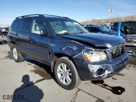 2007 Toyota Highlander Hybrid w/3rd Row with VIN JTEEW21A670042069, listed as a Copart auction lot 47962945 with 63,588 mi miles and Salvage Title. Bid and sale history available at carsss.com. Image 4.
