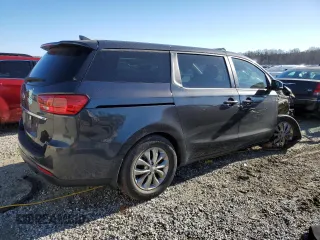 2021 Kia Sedona EX with VIN KNDMB5C10M6673080, listed as a Copart auction lot 87832695 with 34,653 mi miles and Clean Title. Bid and sale history available at carsss.com. Image 3.