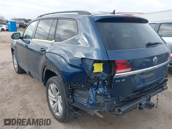 2021 Volkswagen Atlas SE z VIN 1V2JR2CA3MC555490, wystawiony jako IAAI lot #41286240 z przebiegiem 89 435 mil mil oraz . Historia ofert i sprzedaży dostępna na DreamBid. Obrazek 3.