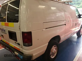 2012 Ford Econoline Cargo Recreational z VIN 1FTNE2EW6CDA56487, wystawiony jako IAAI lot #42851407 z przebiegiem 175 505 mil mil oraz . Historia ofert i sprzedaży dostępna na DreamBid. Obrazek 30.